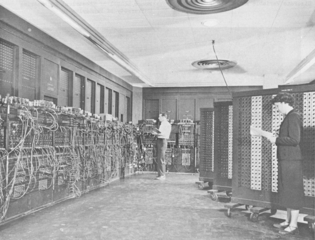 ENIAC1 - An Early Computer